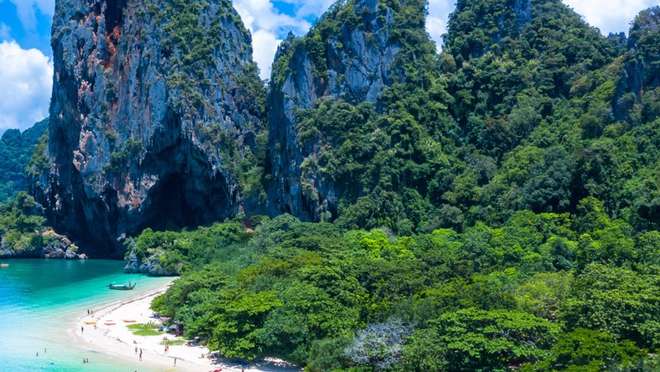 Escape to Krabi’s Tropical Paradise