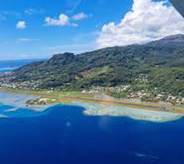 Uturoa, Raiatea - Overnight onboard