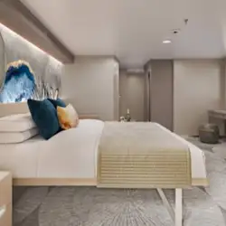 Image related to Suite Club con balcón orientado hacia adelante