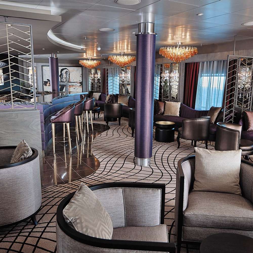Voyager Lounge