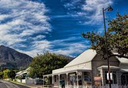 IgluCruise.Application.ViewModels.Shared.WebImageViewModel?.Description