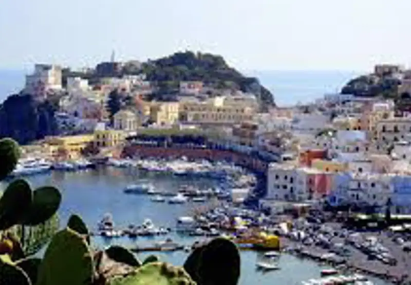 Day Trip to Palmarola