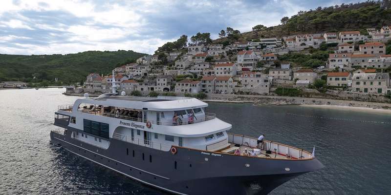 MV Princess Eleganza