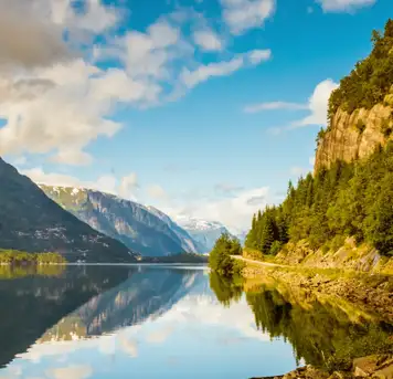 Hardangerfjord (Scenic Cruising)