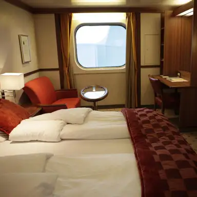 Image related to Polar Outside Middle Deck 