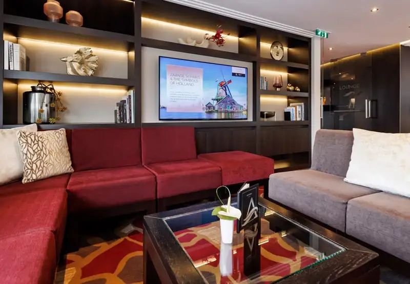 Panorama Lounge