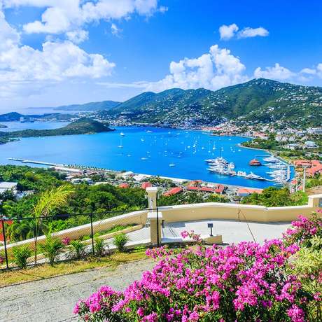Photo overview of Charlotte Amalie, St. Thomas, U.S. Virgin Islands