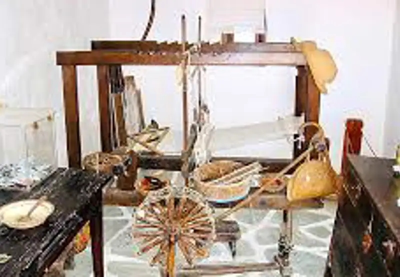 Tour the Folklore Museum in Ano Meria
