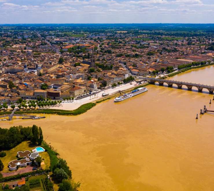 Libourne, France - Overnight onboard