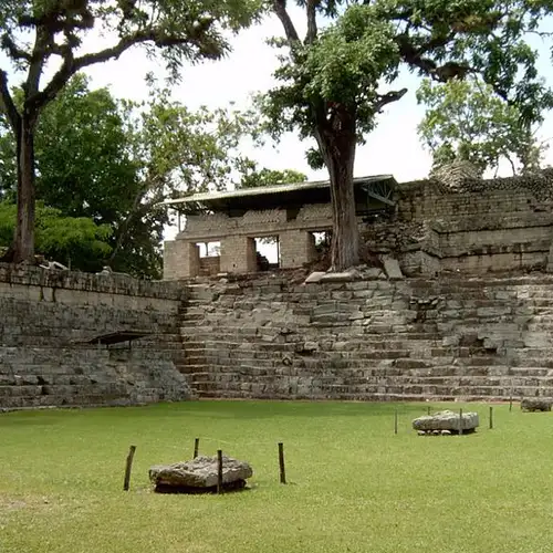 Image related to Mayan Ruins, Tikal Puerto Quetzal Guatemala