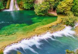 IgluCruise.Application.ViewModels.Shared.WebImageViewModel?.Description