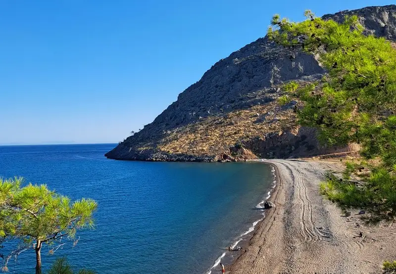 Dardanos Beach