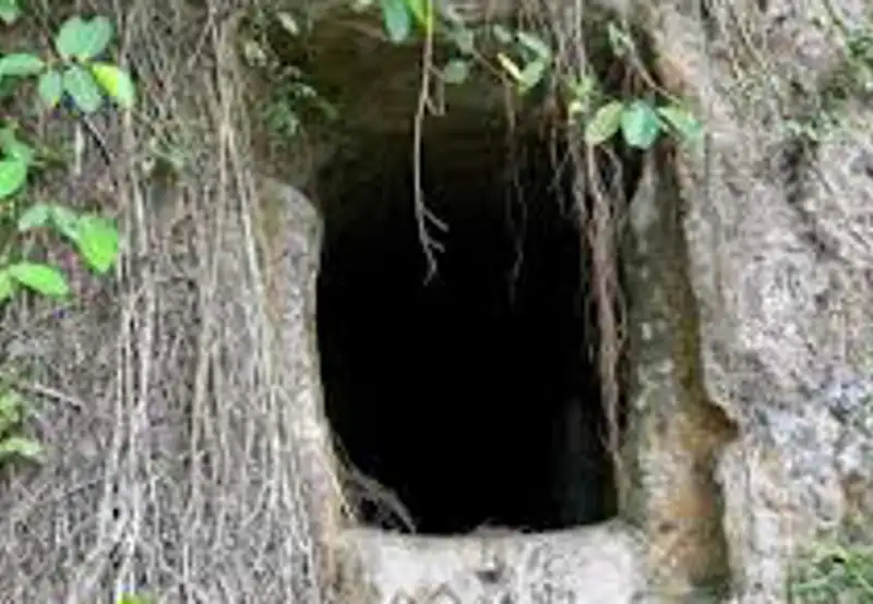 Explore the Japanese Tunnels