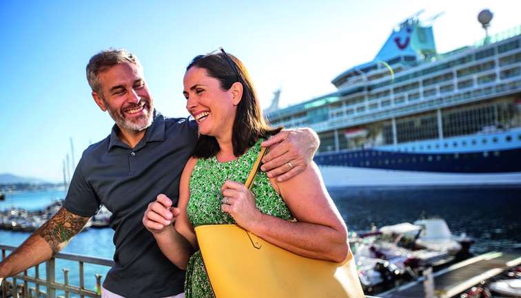 Couple outside of the ship