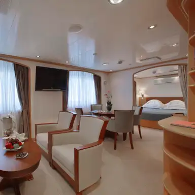 Image related to Admiral Suite