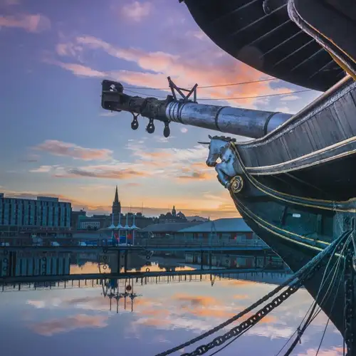 Image related to Dundee - Overnight onboard