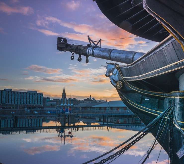 Dundee - Overnight onboard