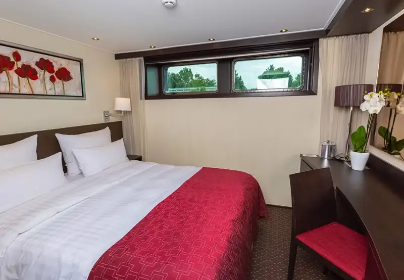 Deluxe Stateroom