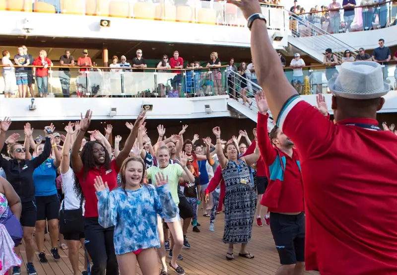 CARNIVAL MAGIC