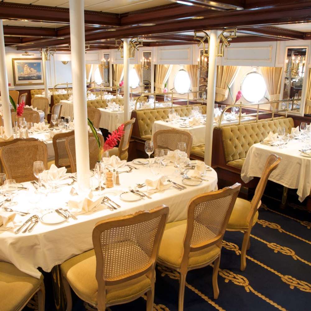 Main Dinning