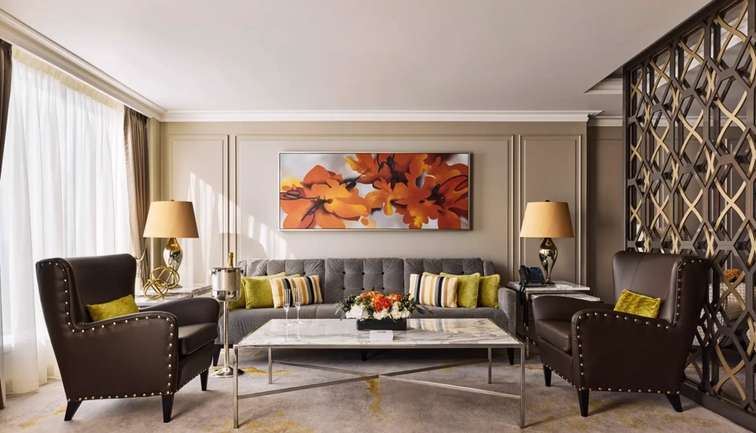 Crystal Penthouse Suite