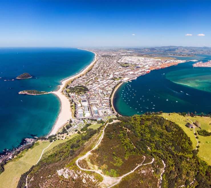 Tauranga for Rotorua
