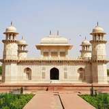 Image related to Tomb of Itmad-ud-Daulah Exterior