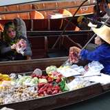 Image related to Damnoen Saduak Floating Market