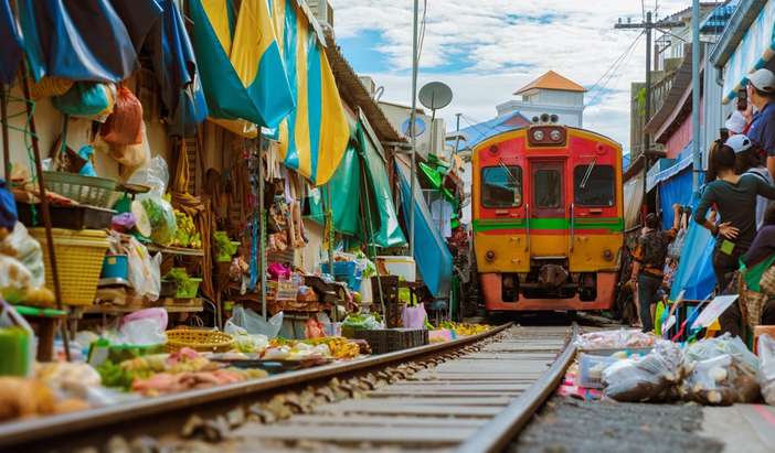Mae Klong Railway Market