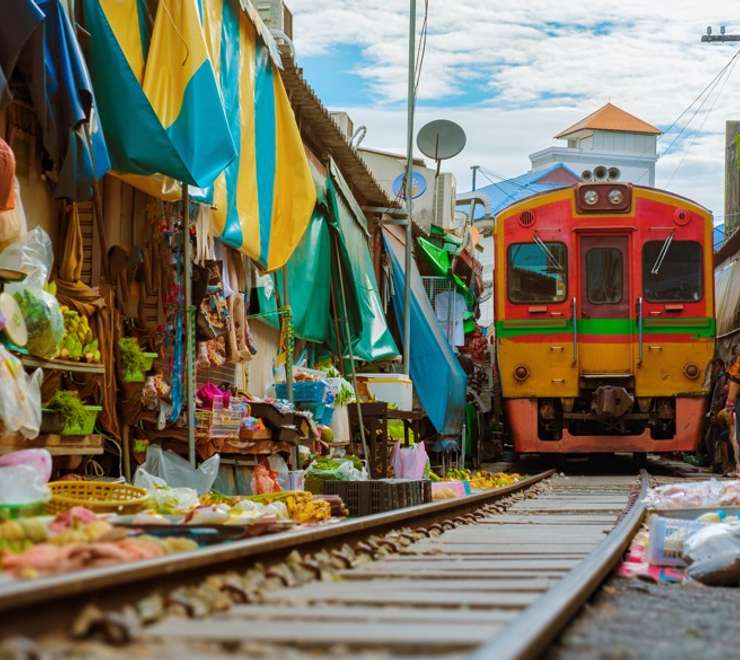 Mae Klong Railway Market