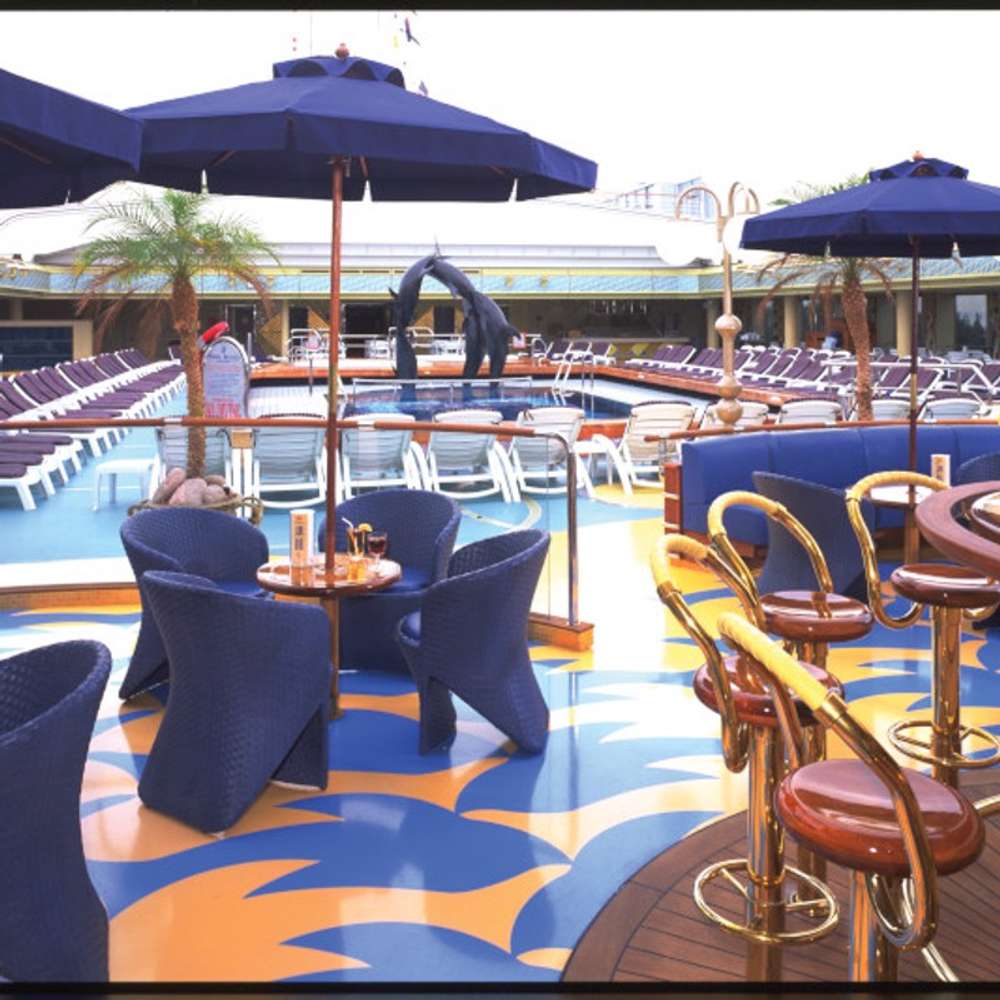 Pool Bar
