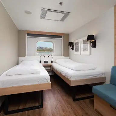 Image related to Polar Outside Middle Deck