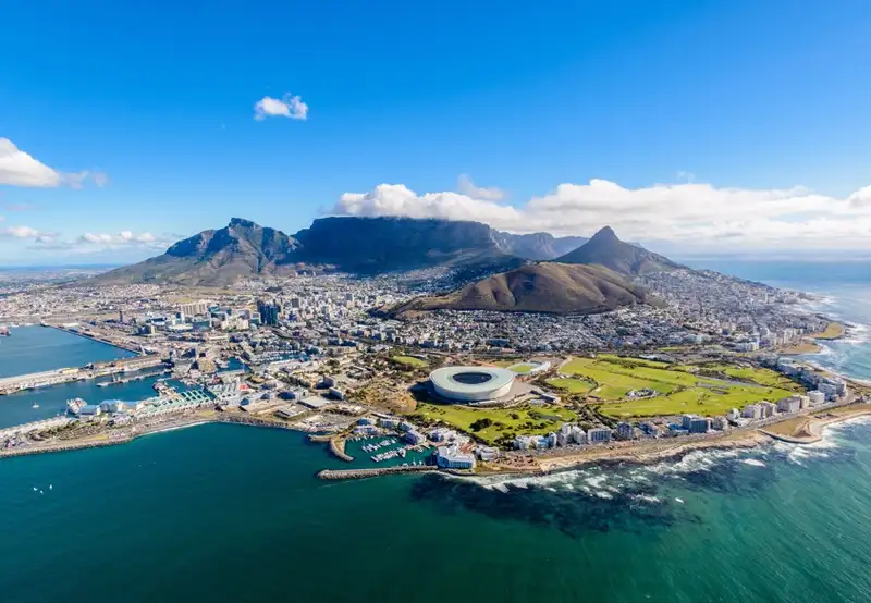 Cape Town - Overnight onboard