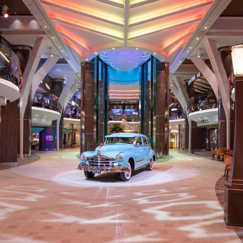 Royal Promenade
