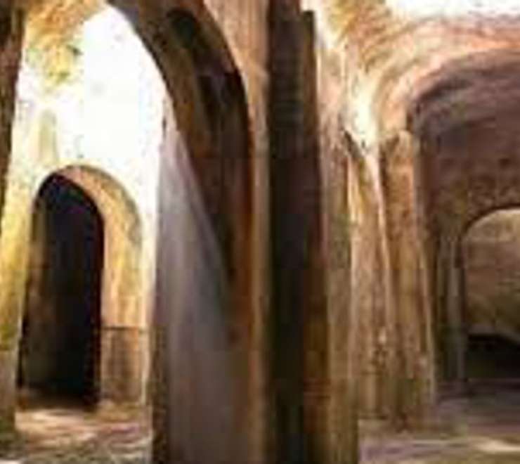  Cisterna della Dragonara