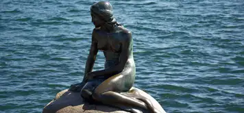 Image related to Little Mermaid Statue