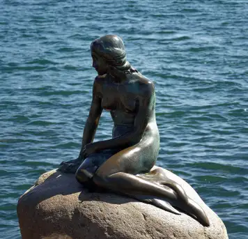 Image related to Little Mermaid Statue