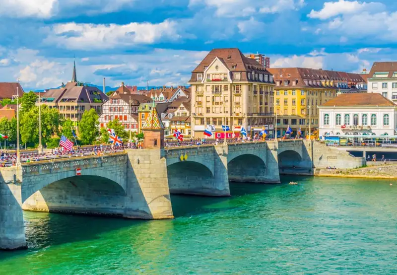 Mittlere Brücke