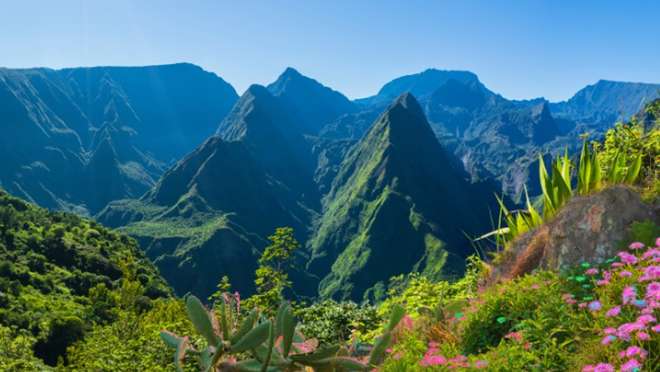  La Reunion