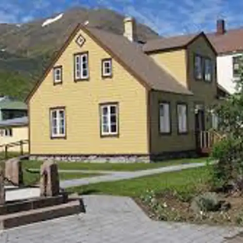 Image related to Þjóðlagasetur - Folk Music Centre