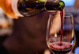 IgluCruise.Application.ViewModels.Shared.WebImageViewModel?.Description