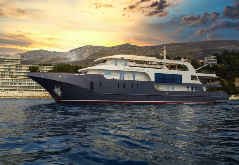 MV Princess Eleganza