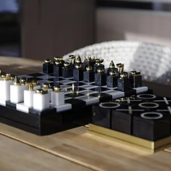 Image related to Emerald Azzurra