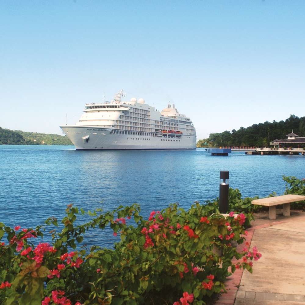 Regent Seven Seas Navigator