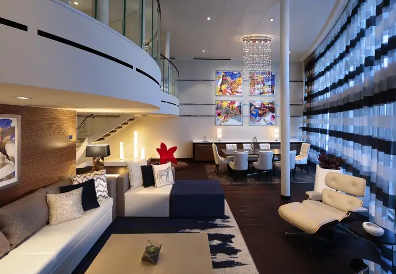 Royal Loft Suite