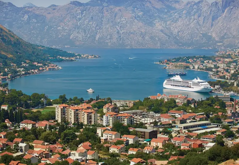 Seven Seas Mariner