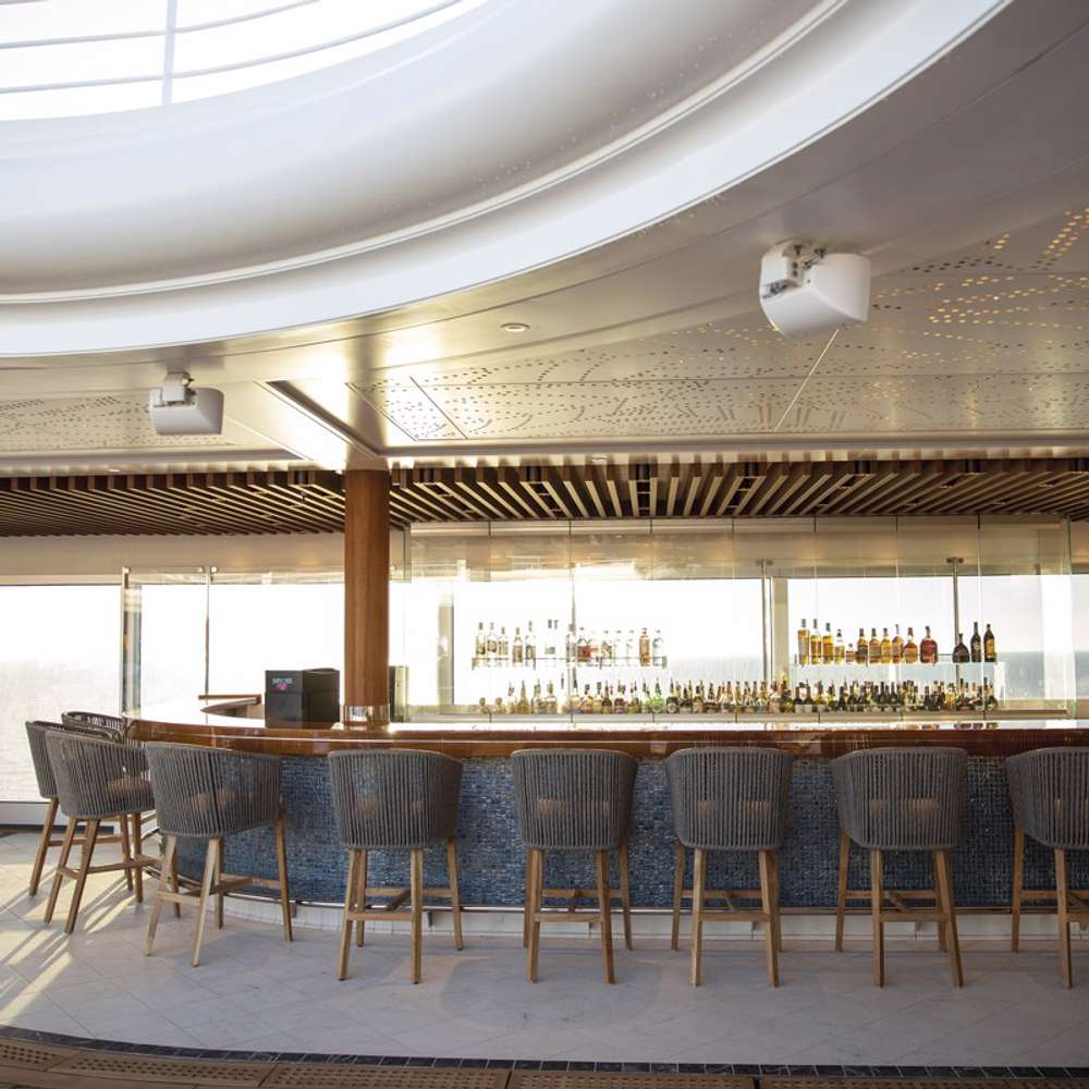 Pool Deck Bar