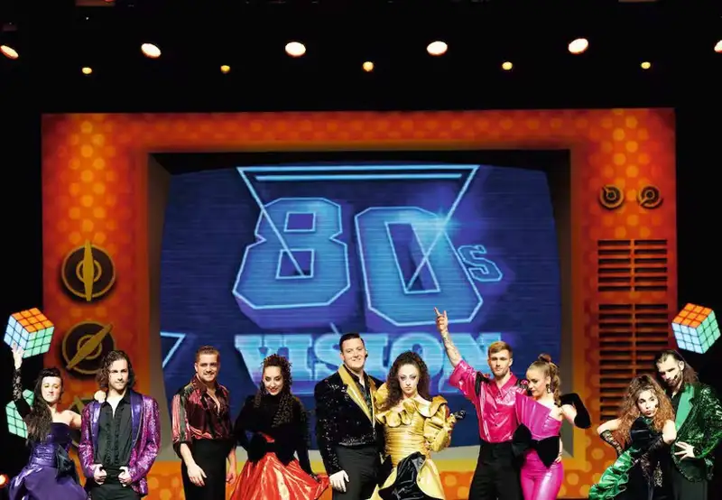 Broadway show lounge performance
