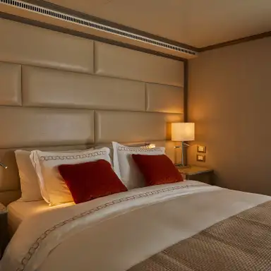 Image related to Medallion Suite
