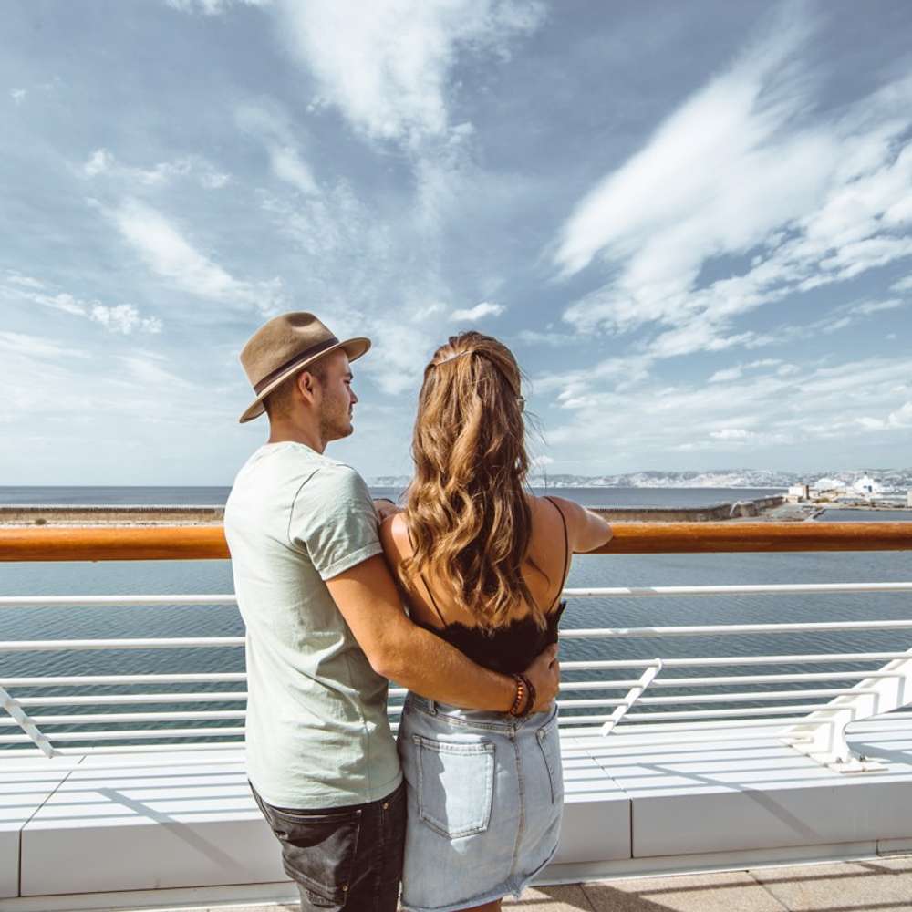 couple overlooking the sea
